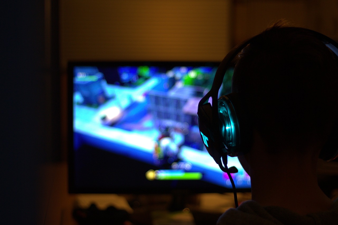 DOTA2比賽直播，熱血競技，激情四溢的戰(zhàn)斗盛宴