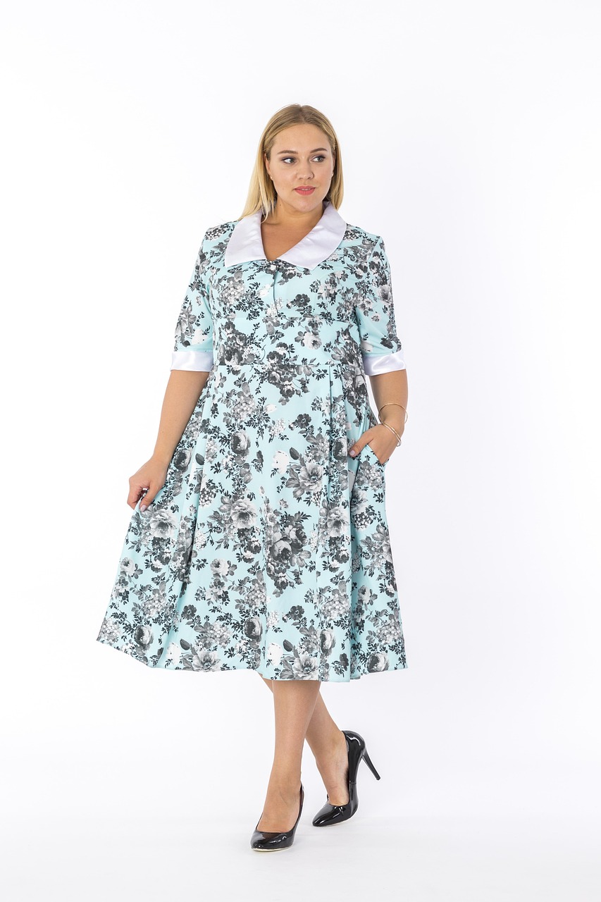 精選潮流秋裝新品，引領(lǐng)時(shí)尚風(fēng)潮的秋季服飾潮流推薦