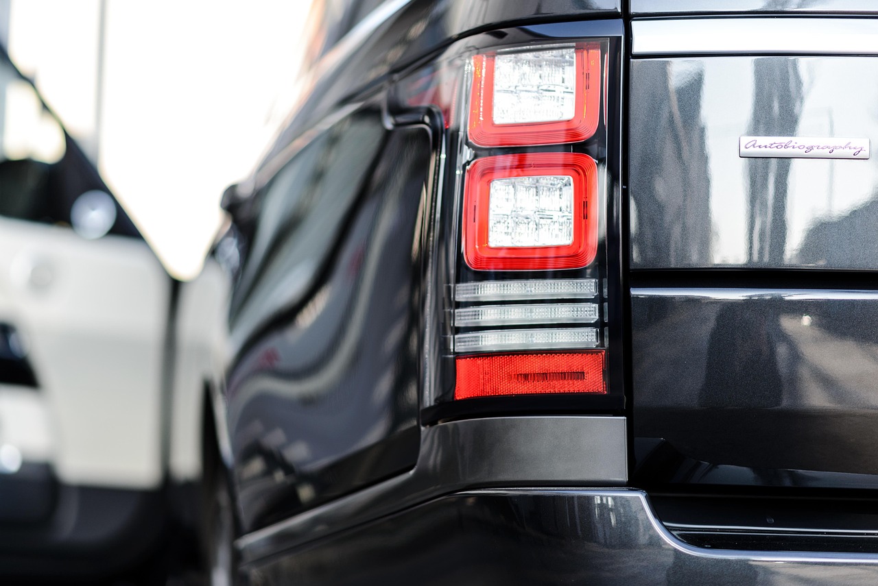 甘肅蘭州新區(qū)車禍?zhǔn)录?，反思與啟示標(biāo)題建議，甘肅蘭州新區(qū)車禍引發(fā)深度反思，事故背后的教訓(xùn)與啟示。