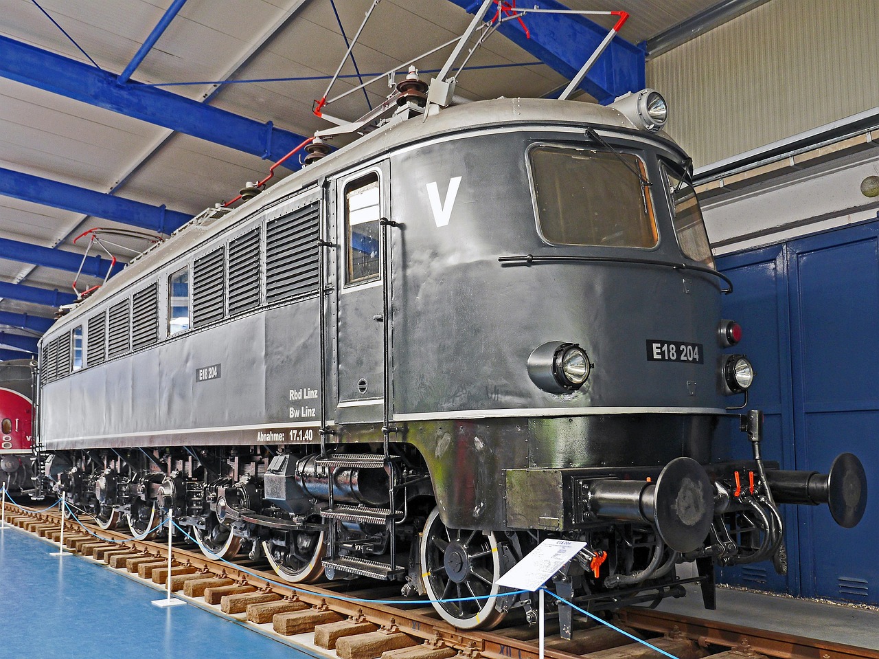 機車價格深度解析，影響因素與探討