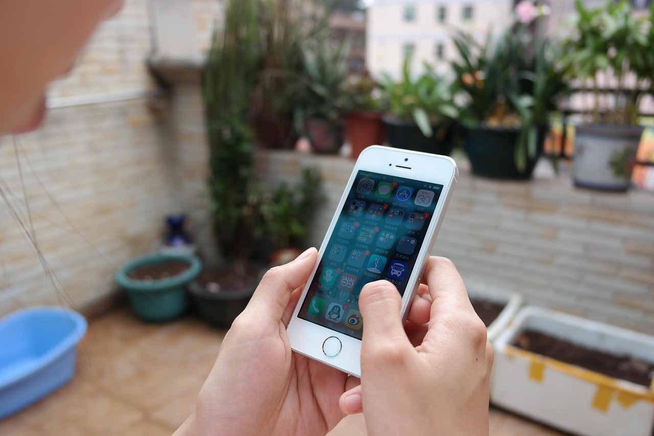 iPhone 5s上市，革新科技與用戶體驗的新里程碑